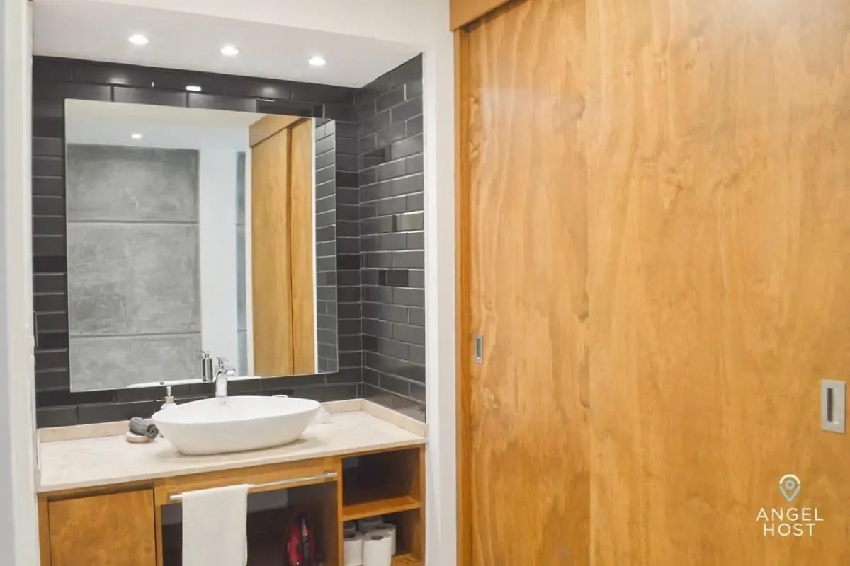Studio On 5Th, Pvt Balcony, Oceanview Roof Pool Playa del Carmen