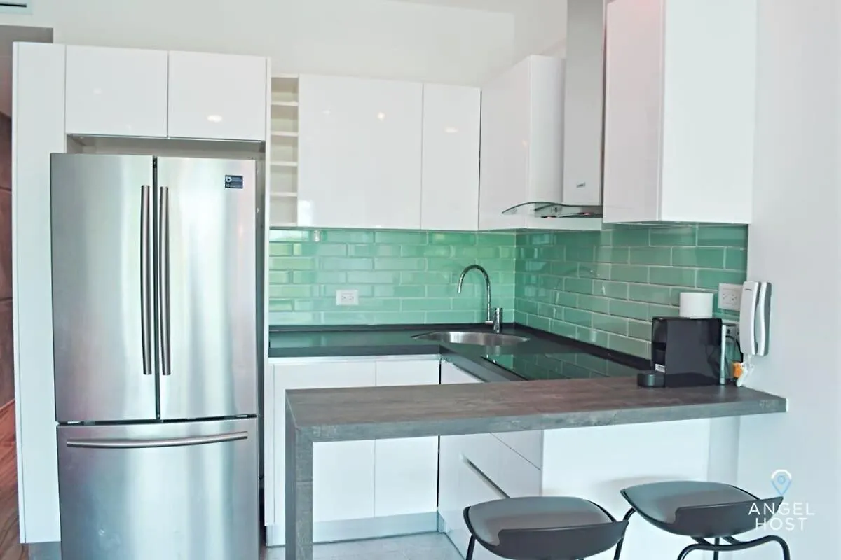 Studio On 5Th, Pvt Balcony, Oceanview Roof Pool Playa del Carmen Holiday home